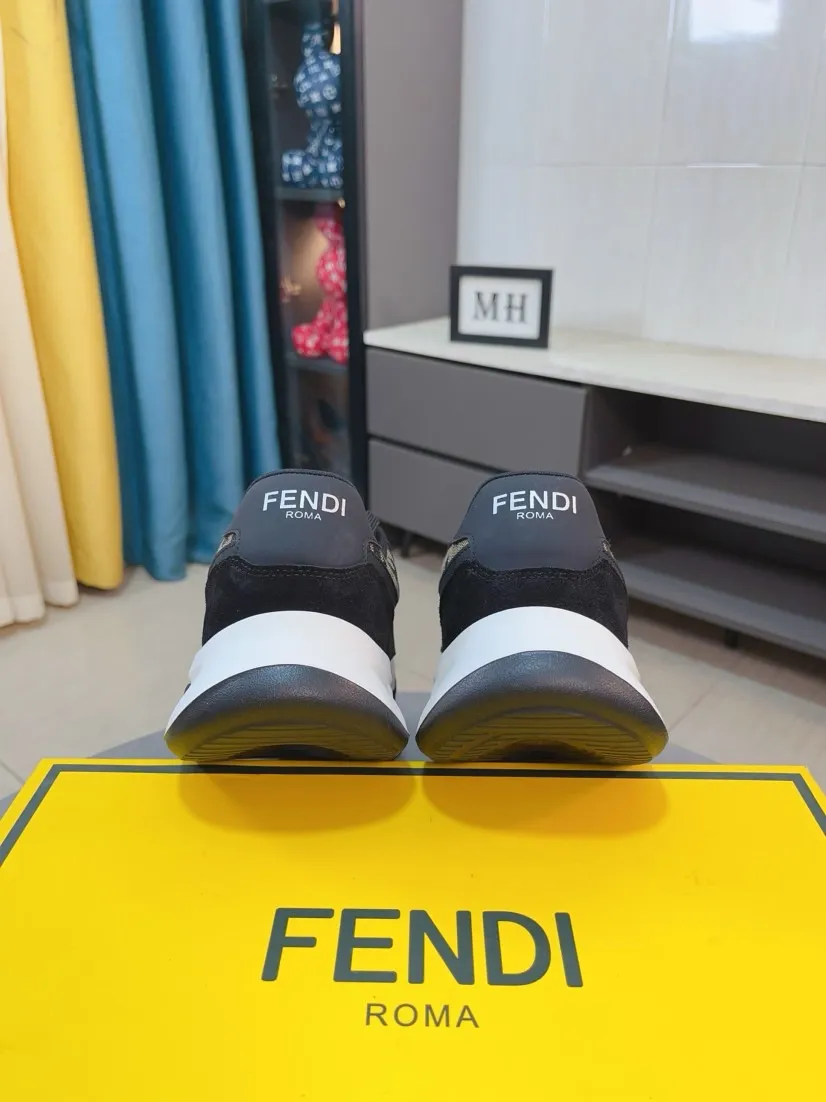 Men's men's shoes💰440🌹🌹[FENDI] Best-selling official website world premiere🔝Men's high-end brand of high-end shoes official website latest series: uppers are made of imported cowhide with specially designed fabrics➕mesh breathable lining. Make walking more convenient and comfortable! Compared with the official quality, Midea’s 1:1 replica. Create a fashionable personality to set off your uniqueness! A must-have for trendy men! Classic style. Men's sizes: 38-44.